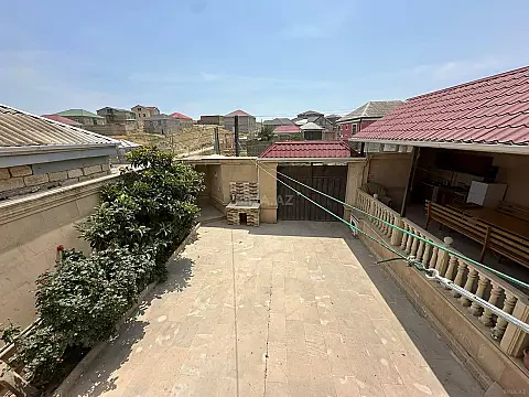 Satılır 5 otaqlı həyət evi 150 m² — Bakı, Qobustan qəs. 5 otaq 150.00 m²