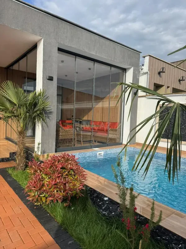 Kirayə verilir 4 otaqlı həyət evi 120 m²