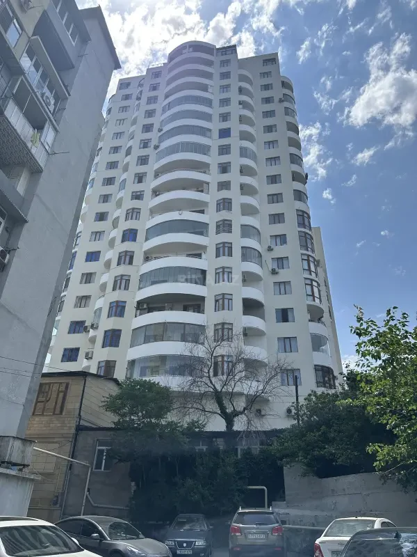 Kirayə verilir 3 otaqlı mənzil 100 m²