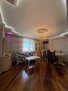 Satılır 3 otaqlı mənzil 88 m² — Bakı, İnşaatçılar 3 otaq 88.00 m²