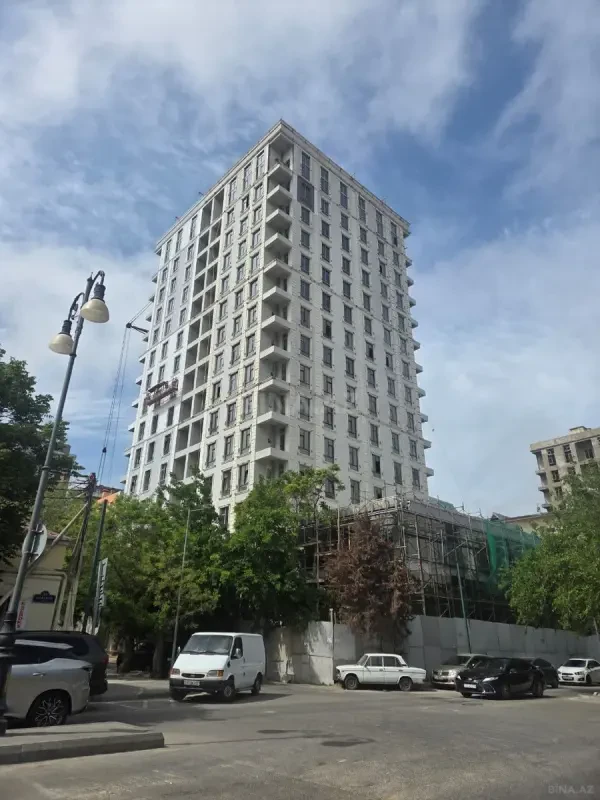 Satılır 1 otaqlı mənzil 60 m²