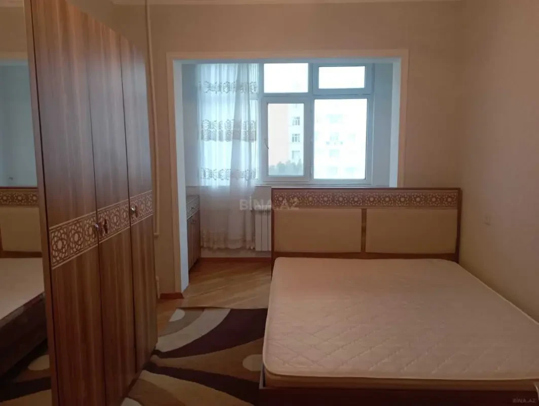 Kirayə verilir 2 otaqlı mənzil 63 m²