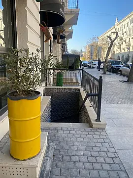 Kirayə verilir obyekt 130 m² — Bakı, Səbail 130.00 m²