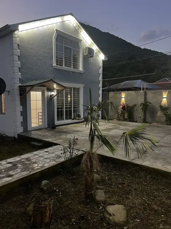 Kirayə verilir 3 otaqlı həyət evi 100 m²