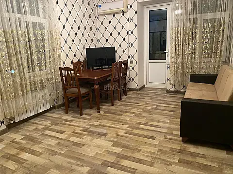 Kirayə verilir 2 otaqlı mənzil 60 m² — Bakı, Nərimanov 2 otaq 60.00 m²