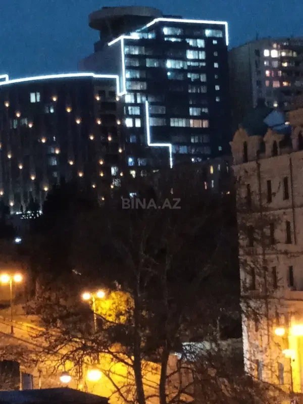 Satılır 2 otaqlı mənzil 90 m²