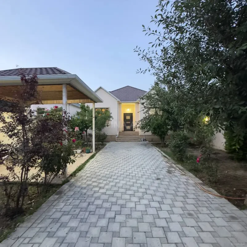 Satılır 3 otaqlı həyət evi 110 m²