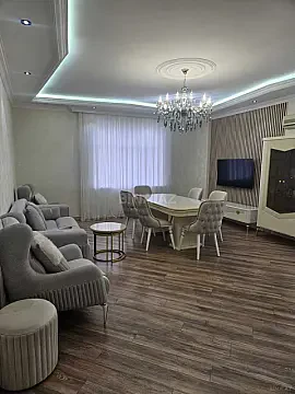 Kirayə verilir 3 otaqlı mənzil 145 m² — Bakı 3 otaq 145.00 m²