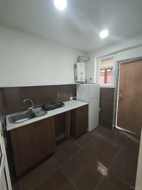 Kirayə verilir 1 otaqlı həyət evi 20 m²