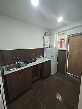 Kirayə verilir 1 otaqlı həyət evi 20 m² — Bakı 1 otaq 20.00 m²