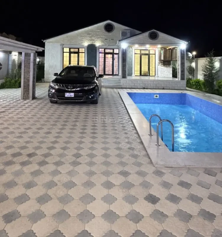 Kirayə verilir 5 otaqlı həyət evi 138 m²