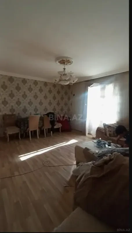 Satılır 3 otaqlı həyət evi 170 m²