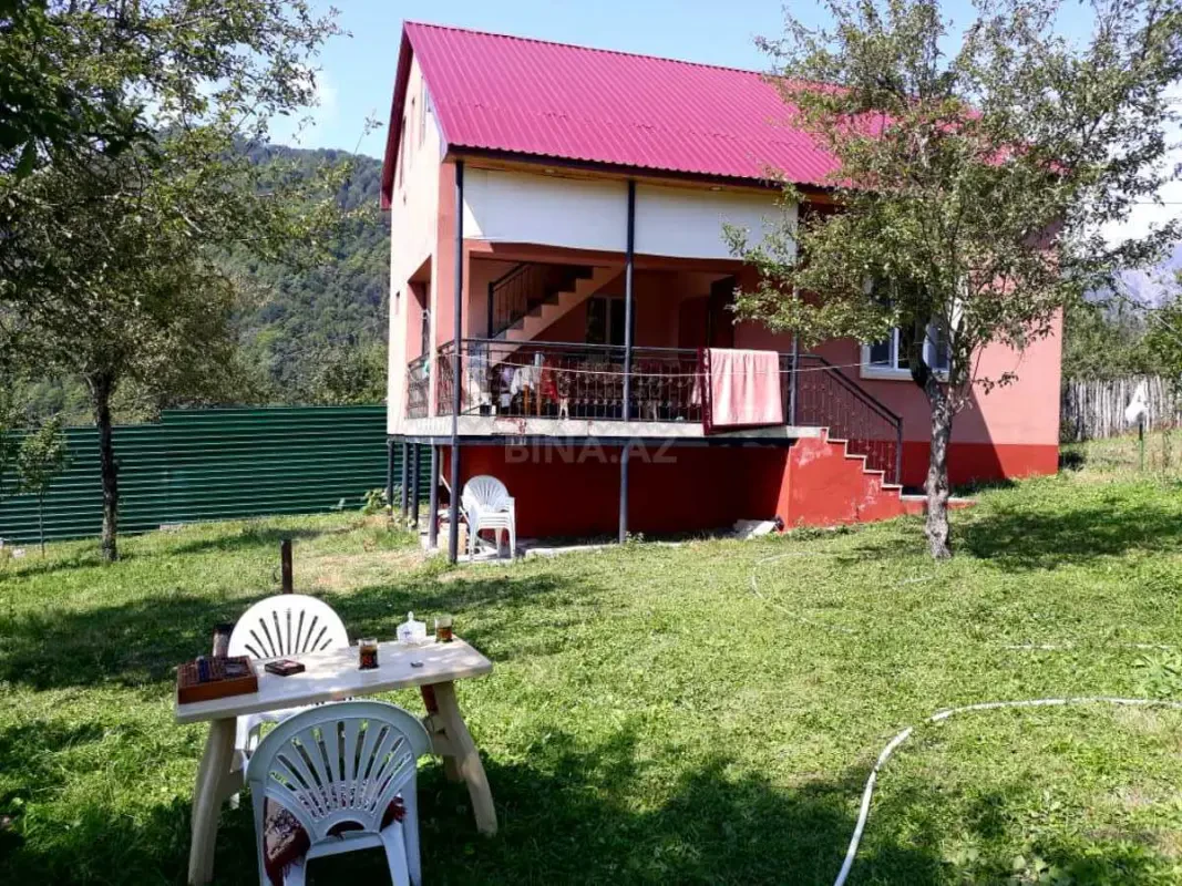 Satılır 4 otaqlı həyət evi 80 m²
