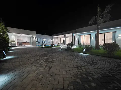 Satılır 5 otaqlı həyət evi 300 m² — Bakı, Mərdəkan 5 otaq 300.00 m²