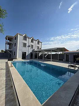Satılır 8 otaqlı həyət evi 500 m² — Bakı, Binəqədi 8 otaq 500.00 m²