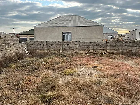 Satılır 3 otaqlı həyət evi 100 m² — Bakı 3 otaq 100.00 m²