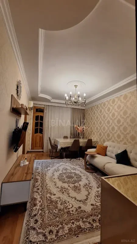 Satılır 2 otaqlı mənzil 65 m²