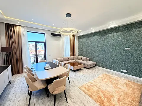 Kirayə verilir 2 otaqlı mənzil 90 m² — Bakı, Sahil qəs. 2 otaq 90.00 m²
