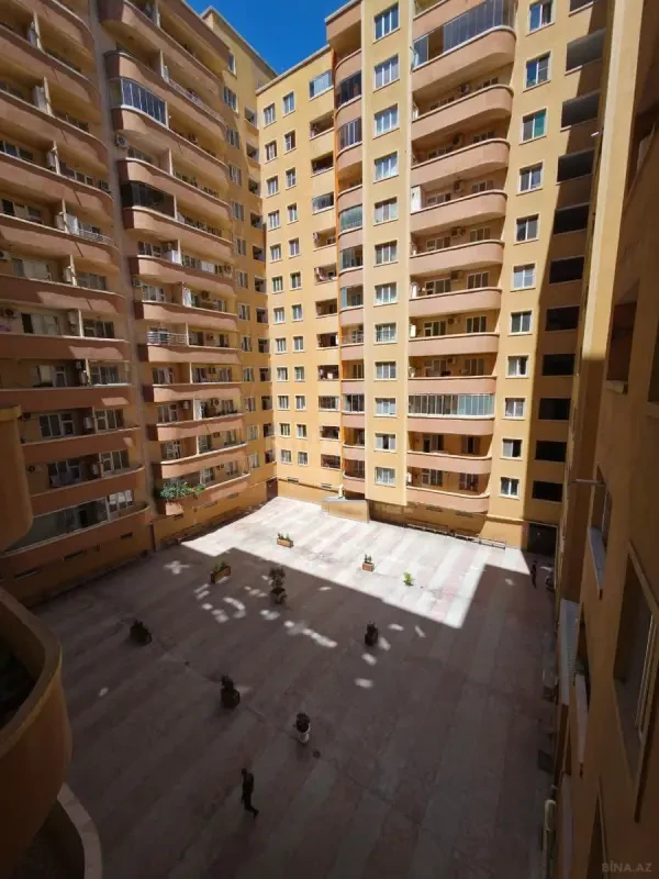 Satılır 3 otaqlı mənzil 94 m²