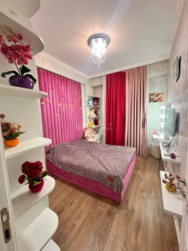 Kirayə verilir 2 otaqlı mənzil 45 m²