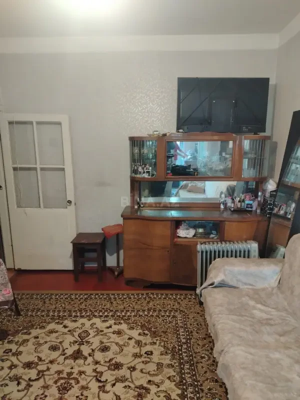 Satılır 2 otaqlı mənzil 45 m²