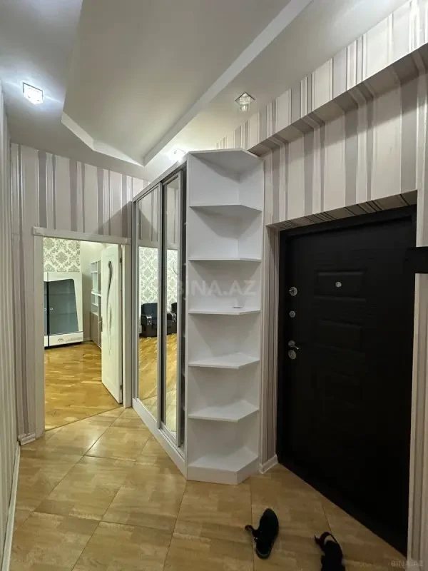 Kirayə verilir 2 otaqlı mənzil 100 m²