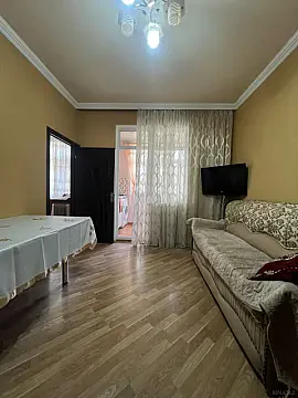 Satılır 2 otaqlı mənzil 45 m² — Bakı, Memar Əcəmi yanı 2 otaq 45.00 m²