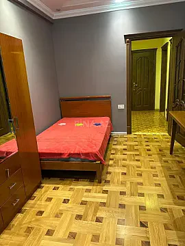 Kirayə verilir 4 otaqlı mənzil 170 m² — Bakı 4 otaq 170.00 m²