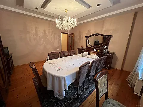 Kirayə verilir 3 otaqlı həyət evi 180 m² — Bakı, Nəsimi 3 otaq 180.00 m²