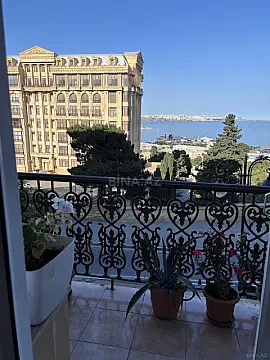 Kirayə verilir 3 otaqlı mənzil 65 m² — Bakı 3 otaq 65.00 m²