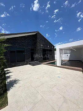 Satılır 4 otaqlı həyət evi 140 m² — Bakı, Mərdəkan 4 otaq 140.00 m²