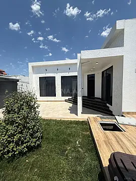 Satılır 4 otaqlı həyət evi 145 m² — Bakı, Mərdəkan 4 otaq 145.00 m²
