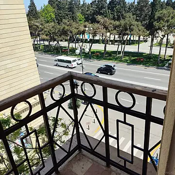 Kirayə verilir 2 otaqlı mənzil 65 m² — Bakı, Sahil qəs. 2 otaq 65.00 m²