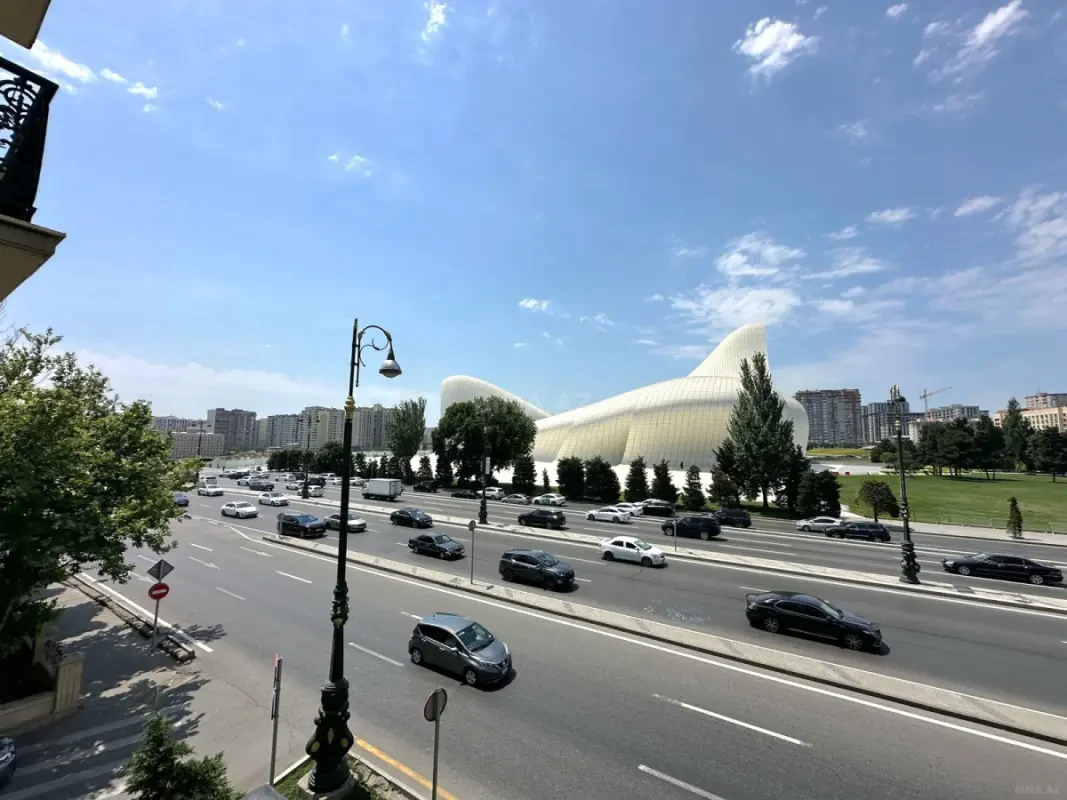 Satılır 3 otaqlı mənzil 75 m²