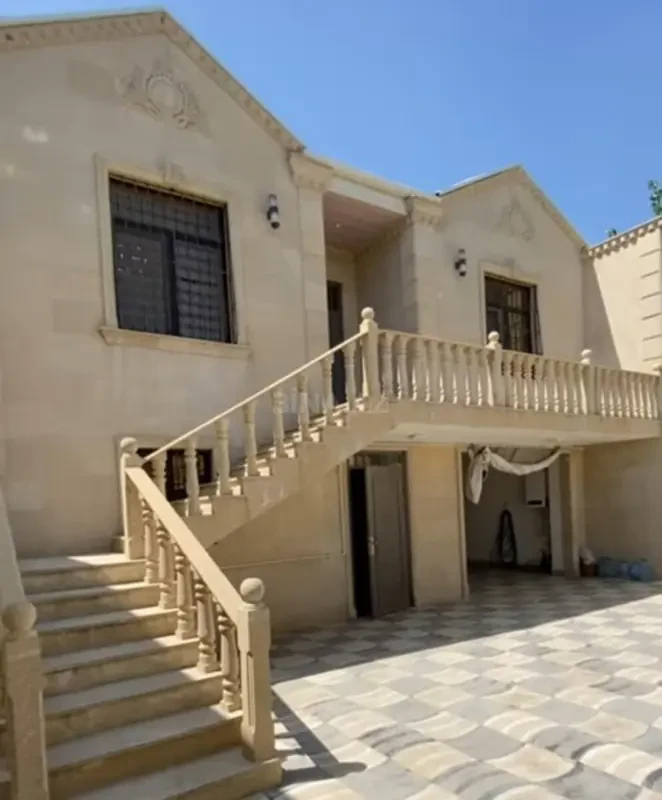 Kirayə verilir 4 otaqlı həyət evi 100 m²