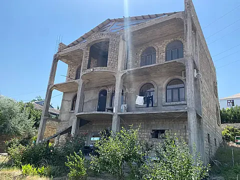 Satılır 8 otaqlı həyət evi 280 m² — Bakı, Köhnə Günəşli 8 otaq 280.00 m²