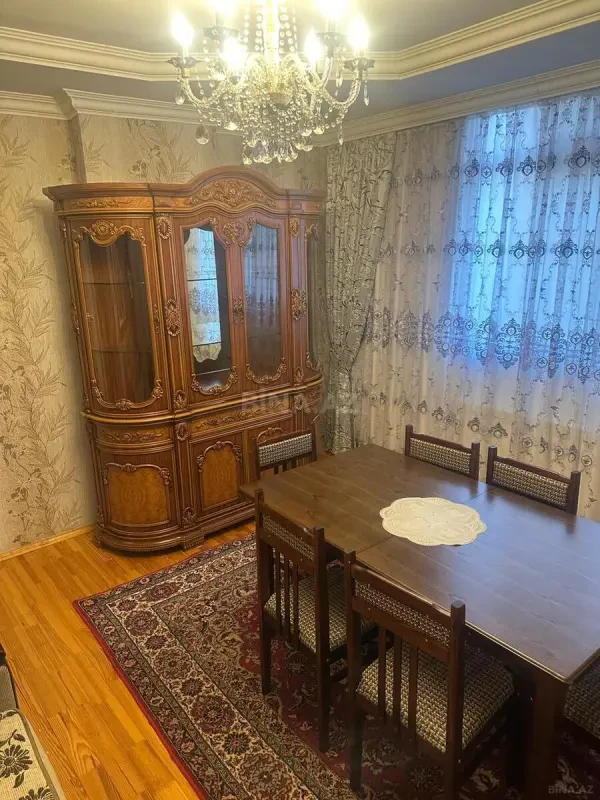 Kirayə verilir 2 otaqlı mənzil 55 m²
