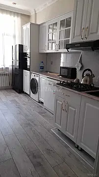 Kirayə verilir 2 otaqlı mənzil 75 m² — Bakı, Nəsimi 2 otaq 75.00 m²