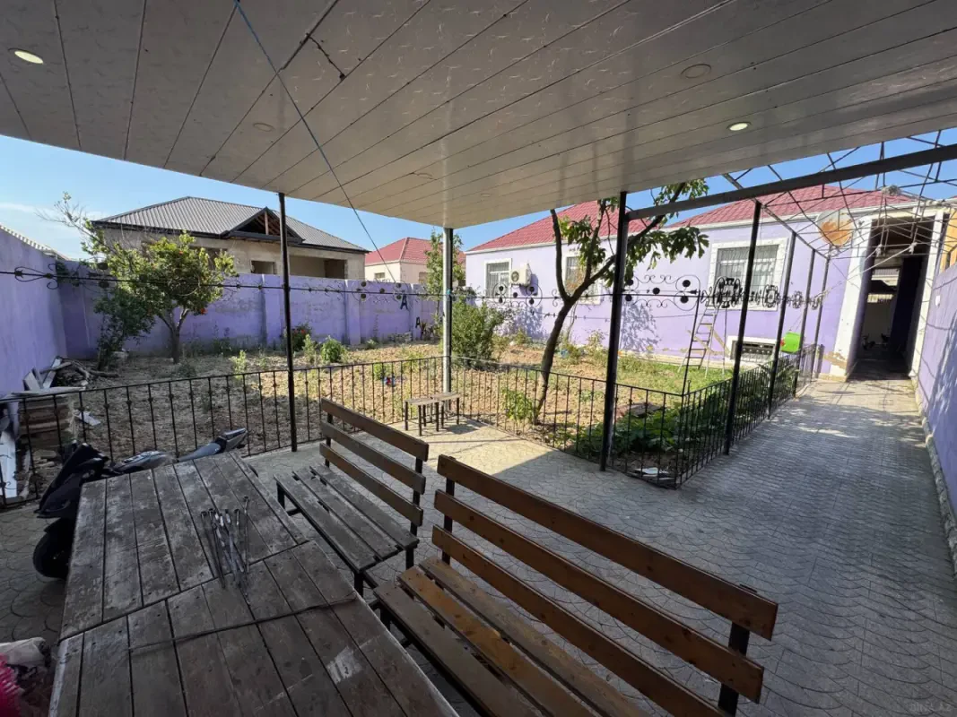 Satılır 3 otaqlı həyət evi 150 m²