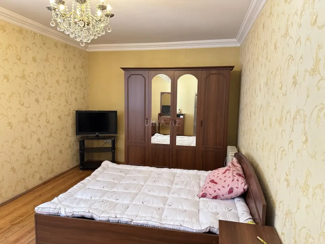 Kirayə verilir 1 otaqlı mənzil 40 m²