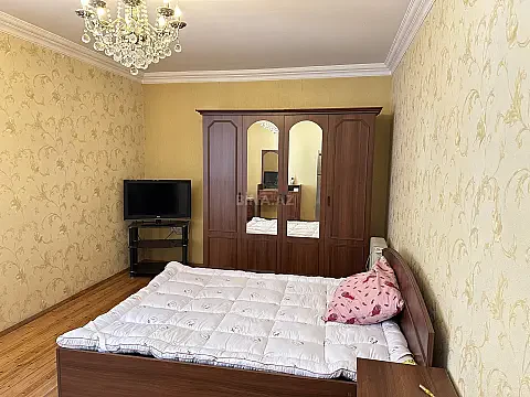 Kirayə verilir 1 otaqlı mənzil 40 m² — Bakı, Nərimanov 1 otaq 40.00 m²