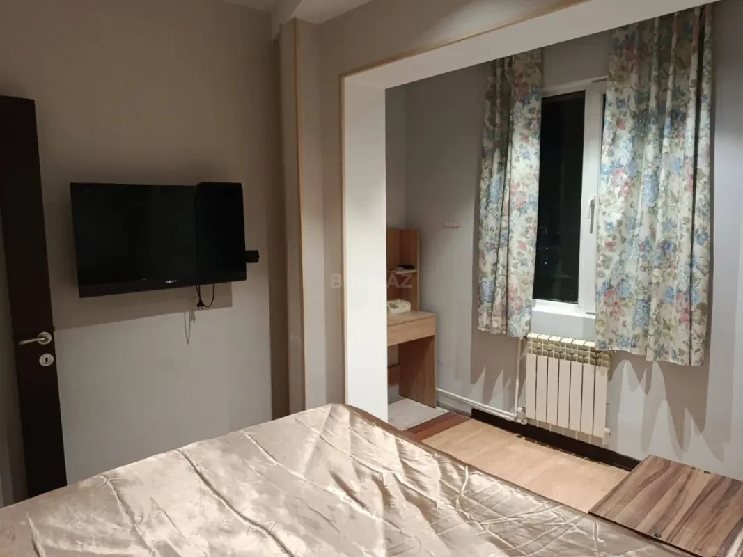 Kirayə verilir 2 otaqlı mənzil 50 m²