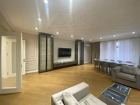 Kirayə verilir 3 otaqlı mənzil 200 m² — Bakı, Xətai 3 otaq 200.00 m²