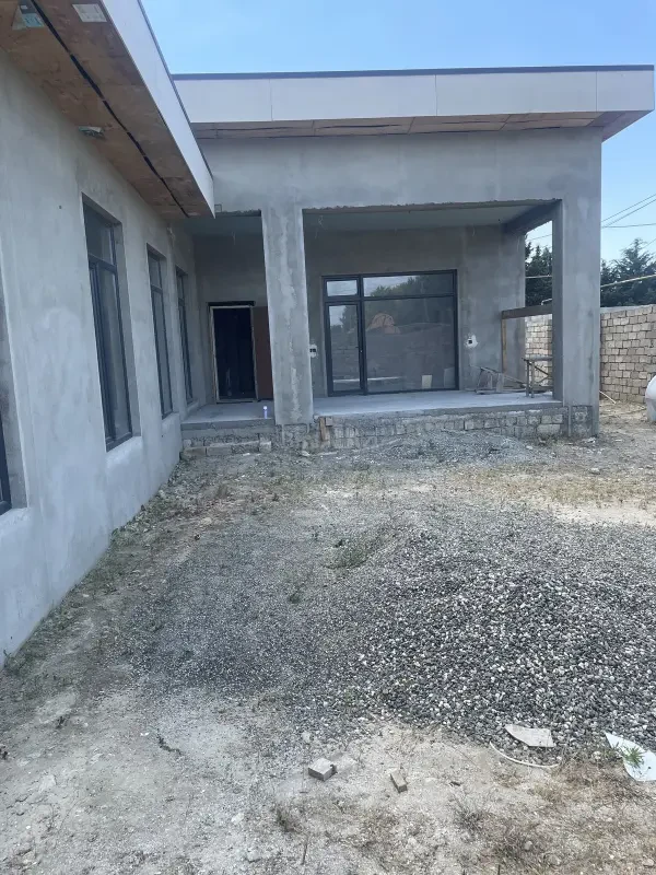 Satılır 4 otaqlı həyət evi 160 m²
