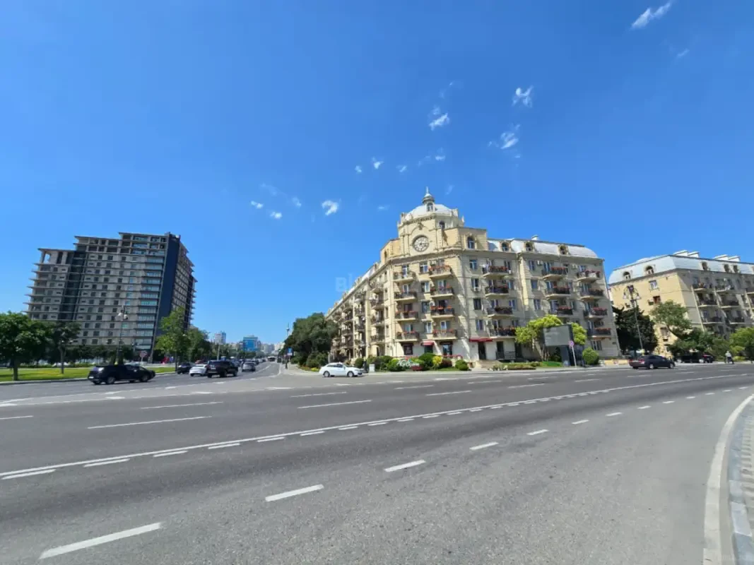 Kirayə verilir 3 otaqlı ofis 60 m²