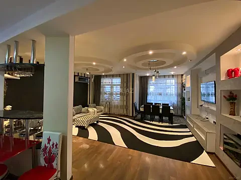 Kirayə verilir 3 otaqlı mənzil 130 m² — Bakı, İnşaatçılar 3 otaq 130.00 m²
