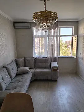 Kirayə verilir 2 otaqlı mənzil 35 m² — Bakı, Memar Əcəmi yanı 2 otaq 35.00 m²