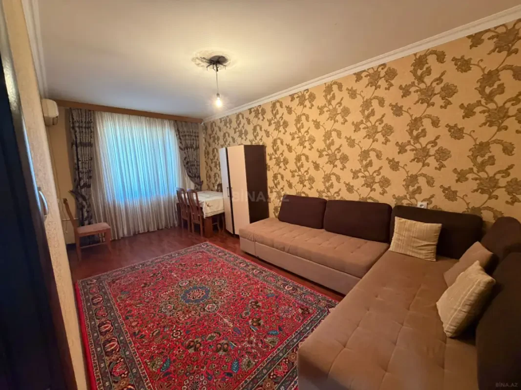 Kirayə verilir 2 otaqlı mənzil 58 m²