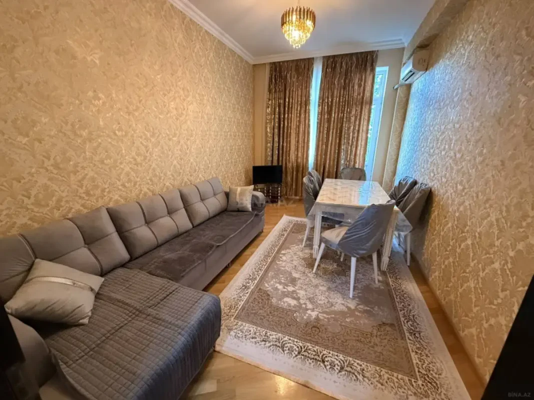 Kirayə verilir 2 otaqlı mənzil 70 m²