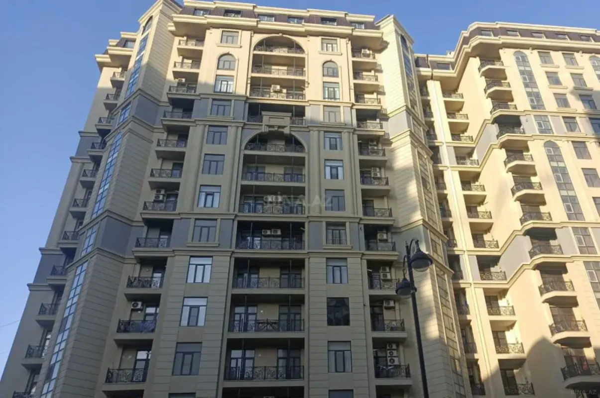 Satılır 2 otaqlı mənzil 73 m²
